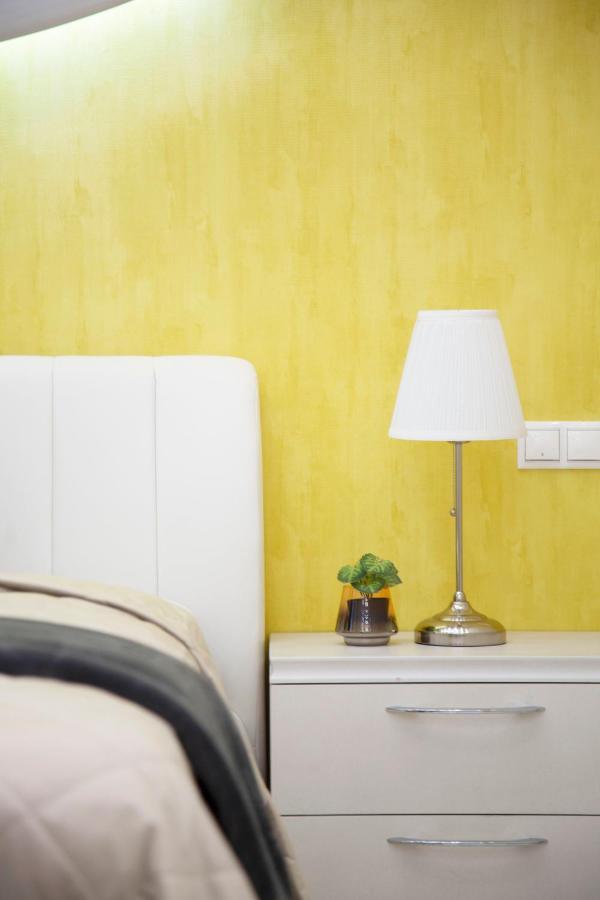 Luxurious Central Apartment Next To The Danube River Budapest Eksteriør billede