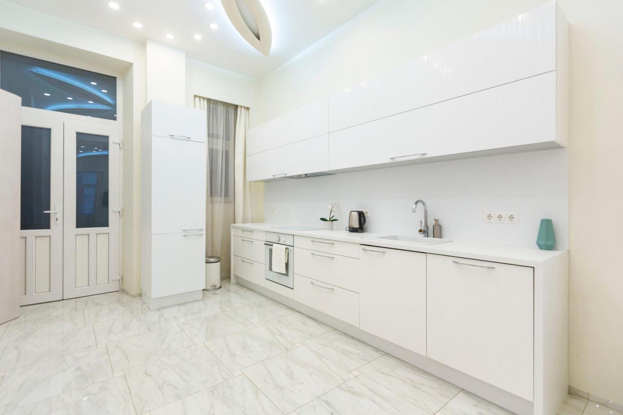 Luxurious Central Apartment Next To The Danube River Budapest Eksteriør billede